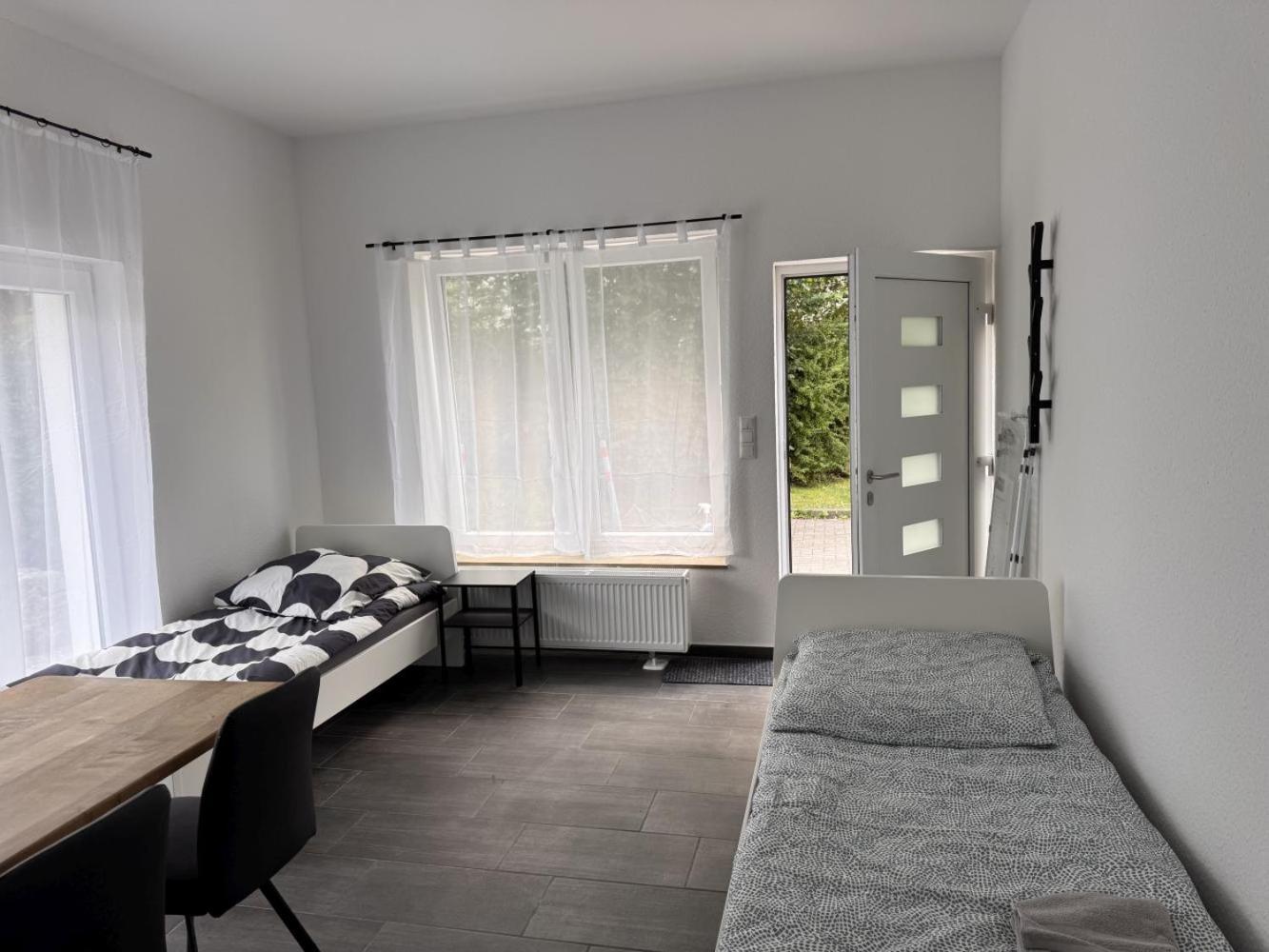 Cozy Apartment In Leverkusen Buitenkant foto