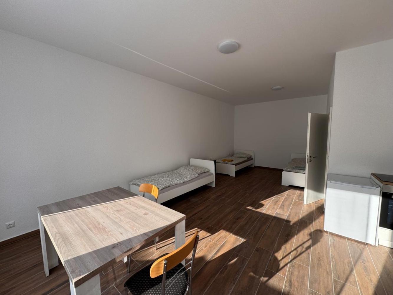 Cozy Apartment In Leverkusen Buitenkant foto