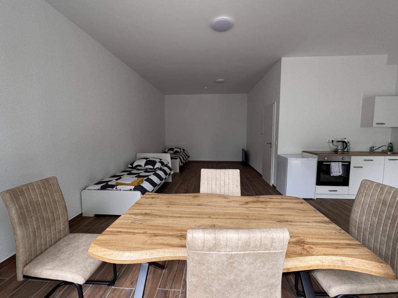 Cozy Apartment In Leverkusen Buitenkant foto