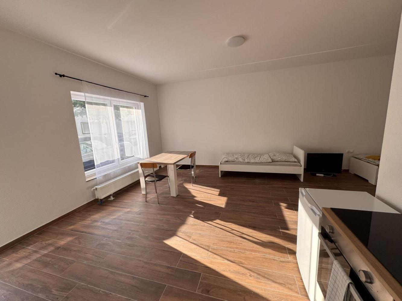 Cozy Apartment In Leverkusen Buitenkant foto