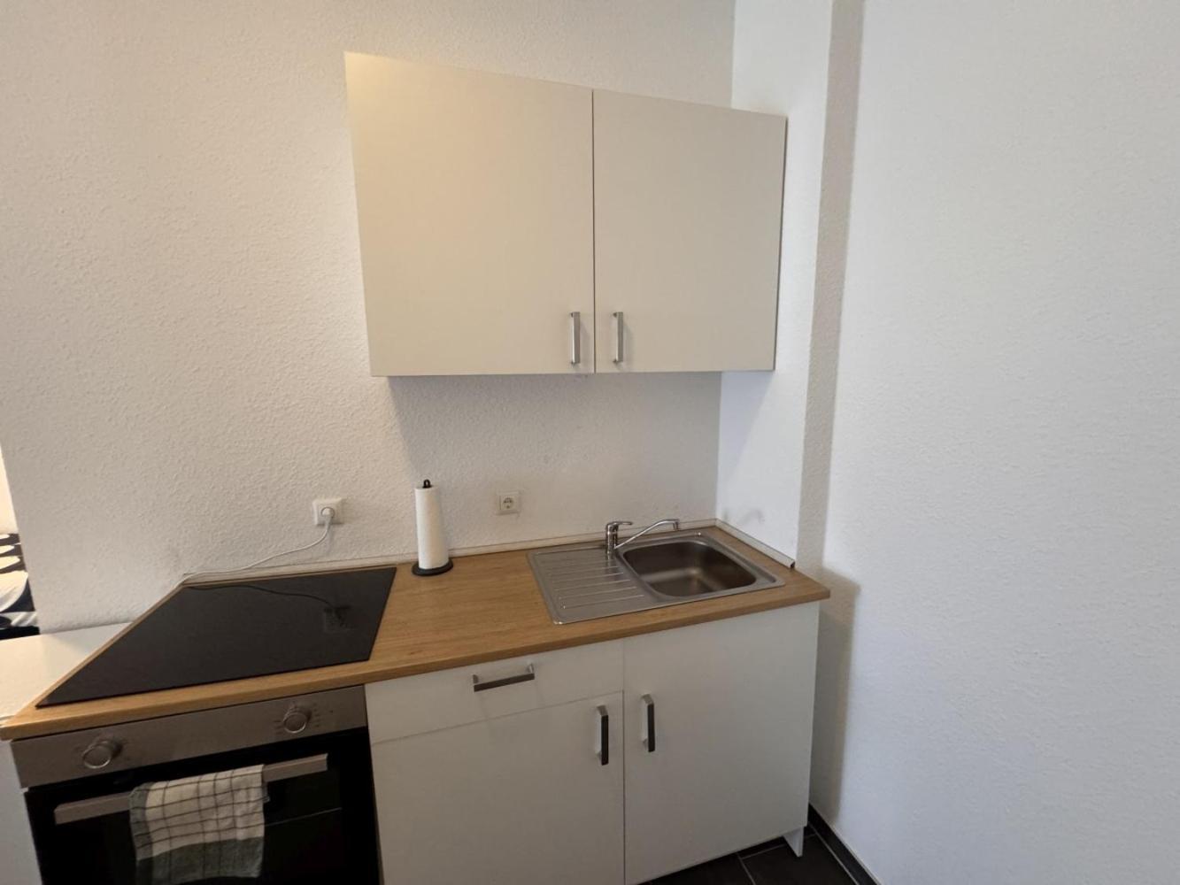 Cozy Apartment In Leverkusen Buitenkant foto