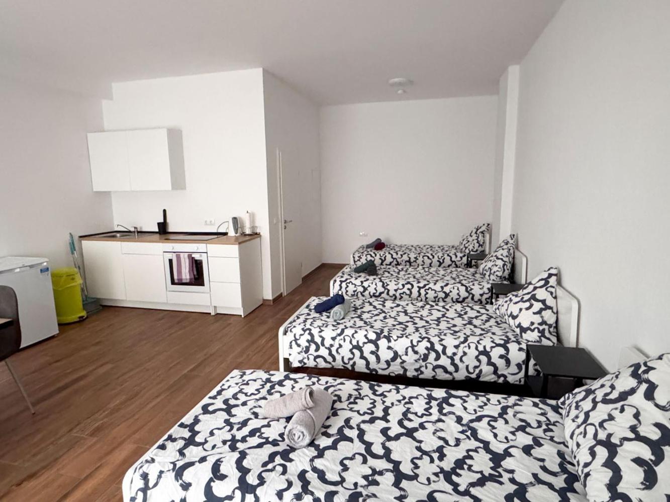 Cozy Apartment In Leverkusen Buitenkant foto